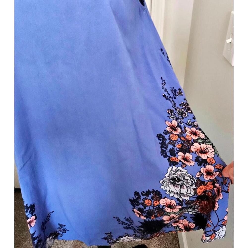 Taylor & Sage  Blue with A Splash of Floral Summer Dress - Size M #24 - Picture 3 of 5